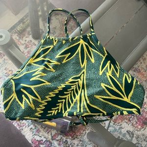 BNWOT Aerie bikini top, Size Medium